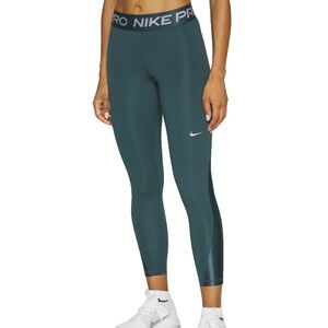 Nike Pro Women's Mid-Rise 7/8 Shine Leggings